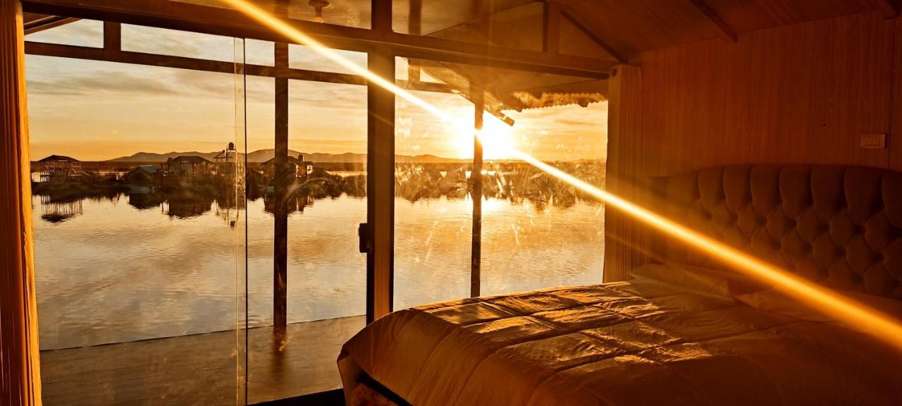 Vila Titicaca Habitacion Panoramica Vista Al Amanecer Puno Exteriér fotografie