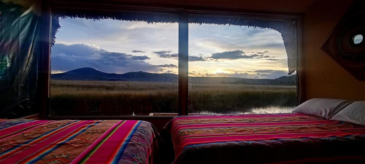 Vila Titicaca Habitacion Panoramica Vista Al Amanecer Puno Exteriér fotografie